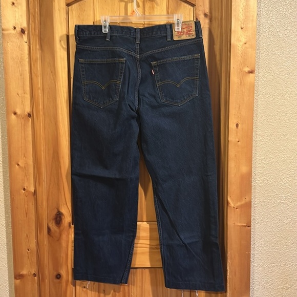 Levi's 550 Dark Blue Jeans - Picture 3 of 7